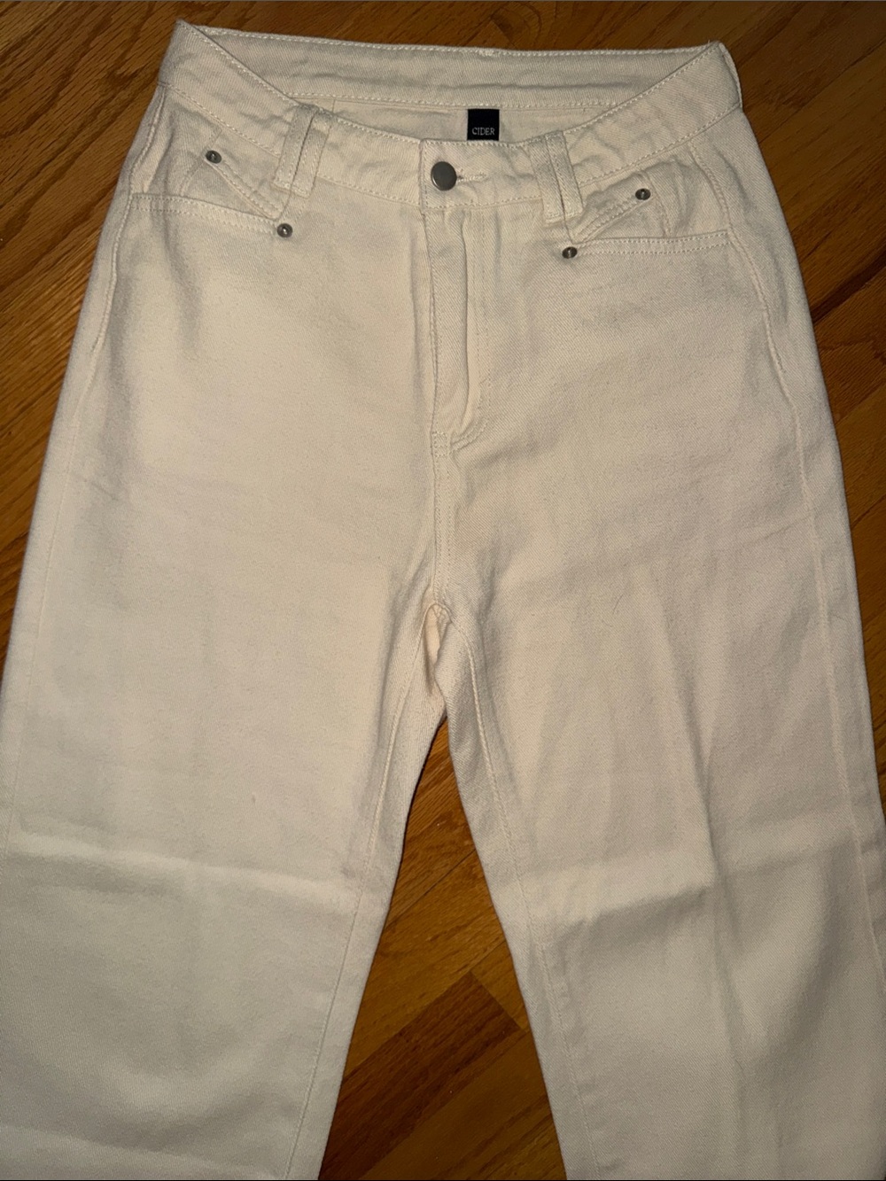 CIDER Light Colored Celebrity Style Denims